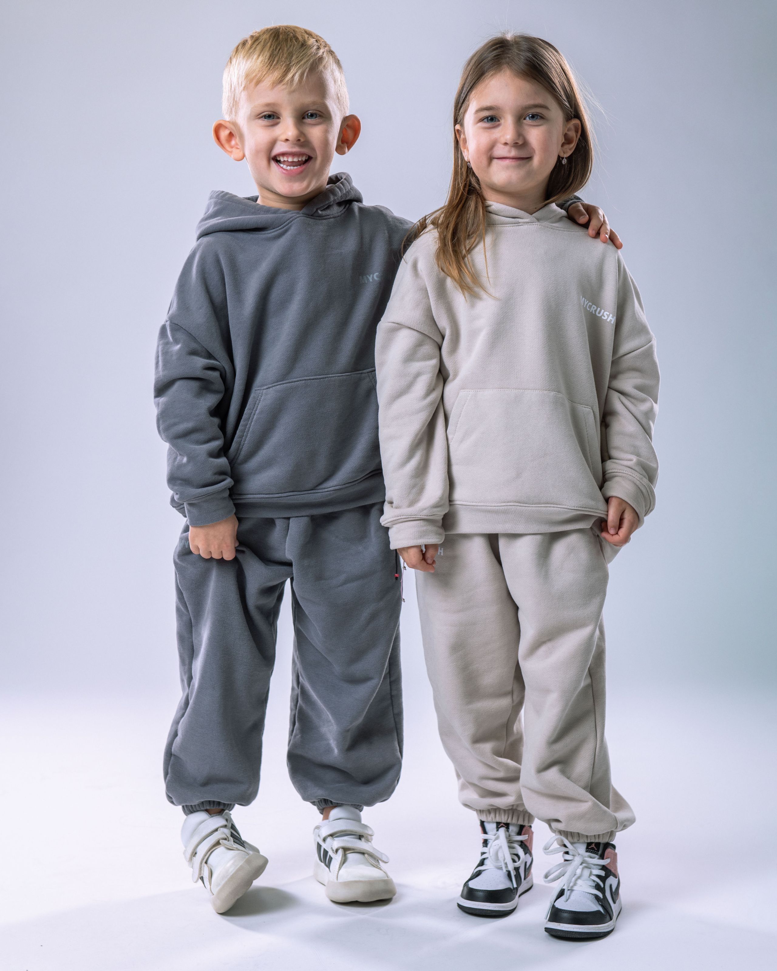 Children’s Tracksuit Beige size 128-7