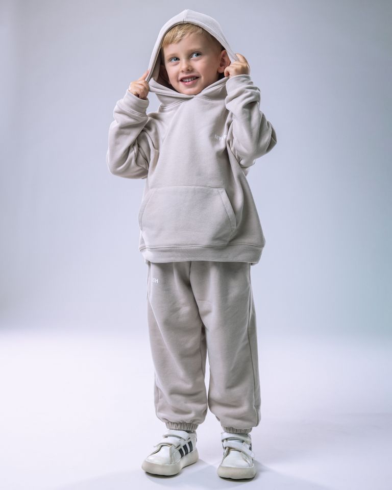 Children’s Tracksuit Beige size 140-2