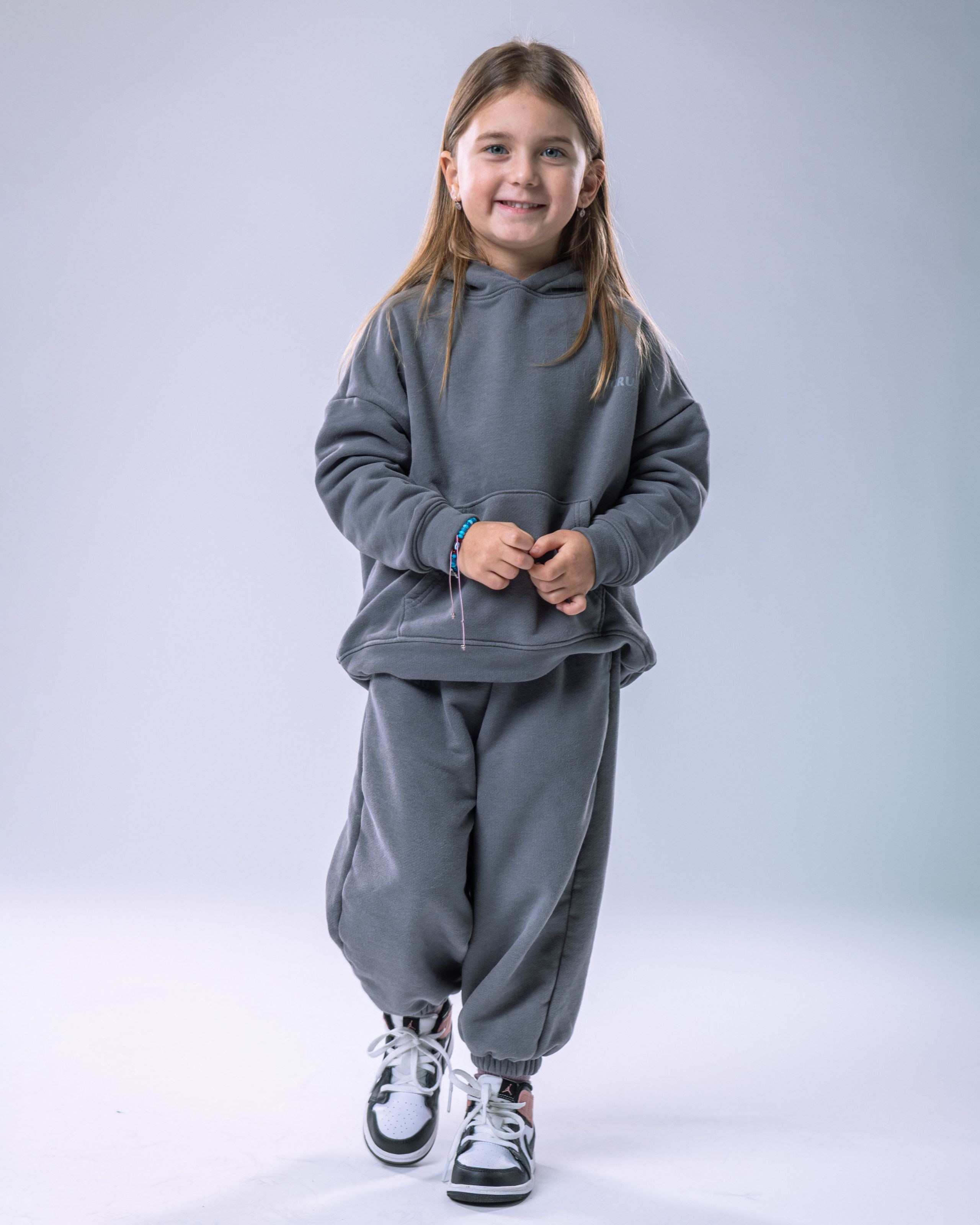 Children’s Tracksuit Grey size 140-0