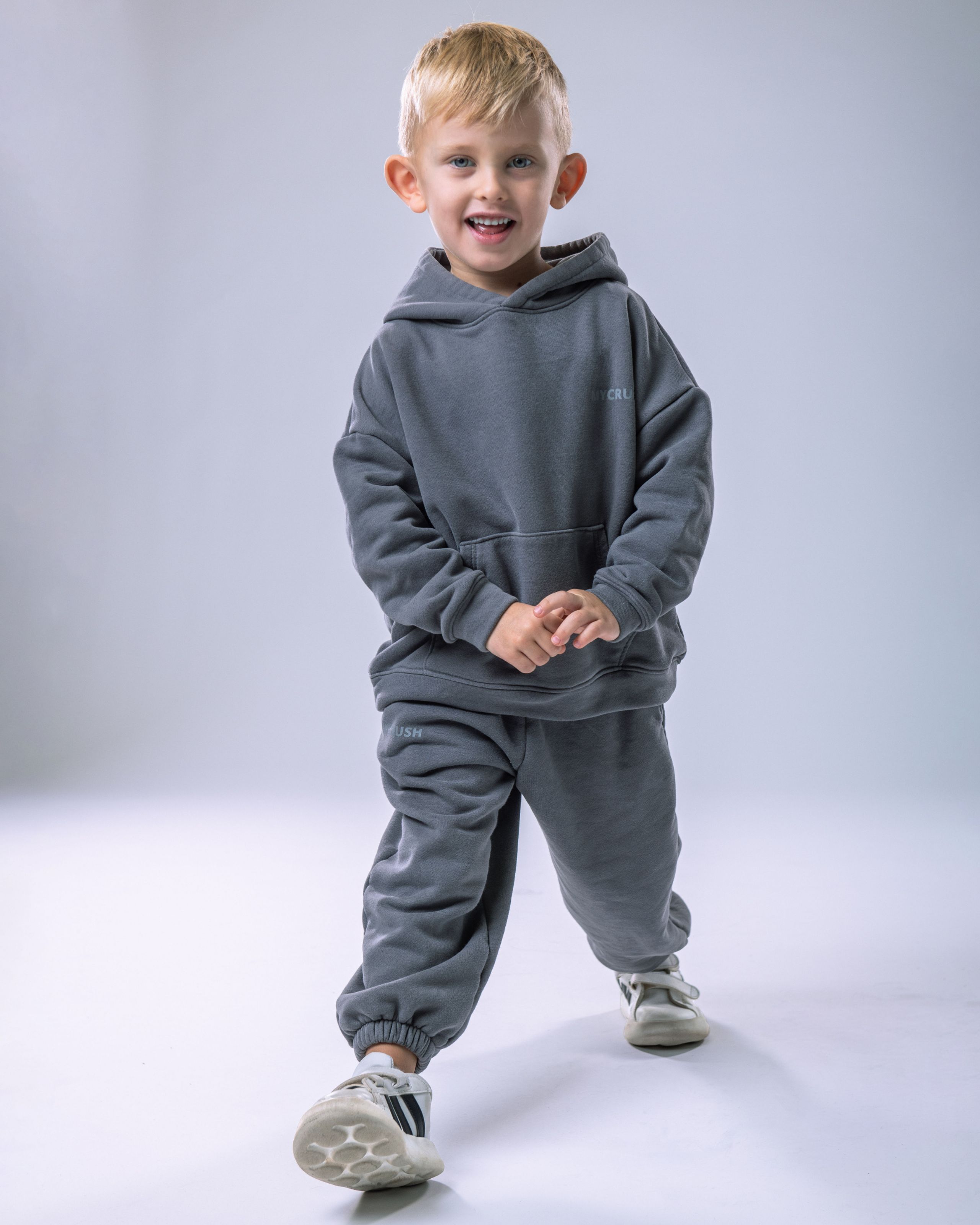 Children’s Tracksuit Grey size 140-1
