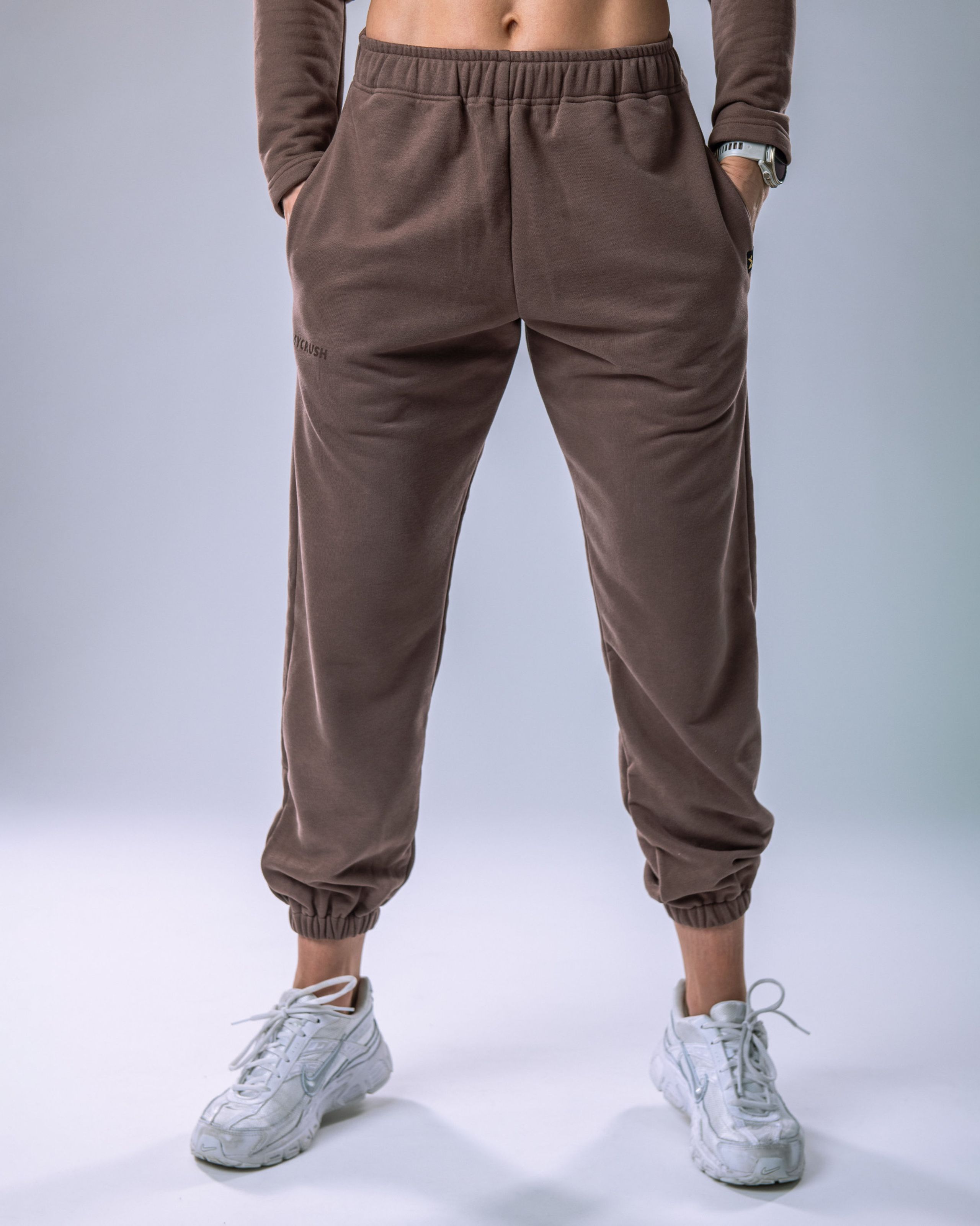 Unisex Joggers Regular Brown S-1