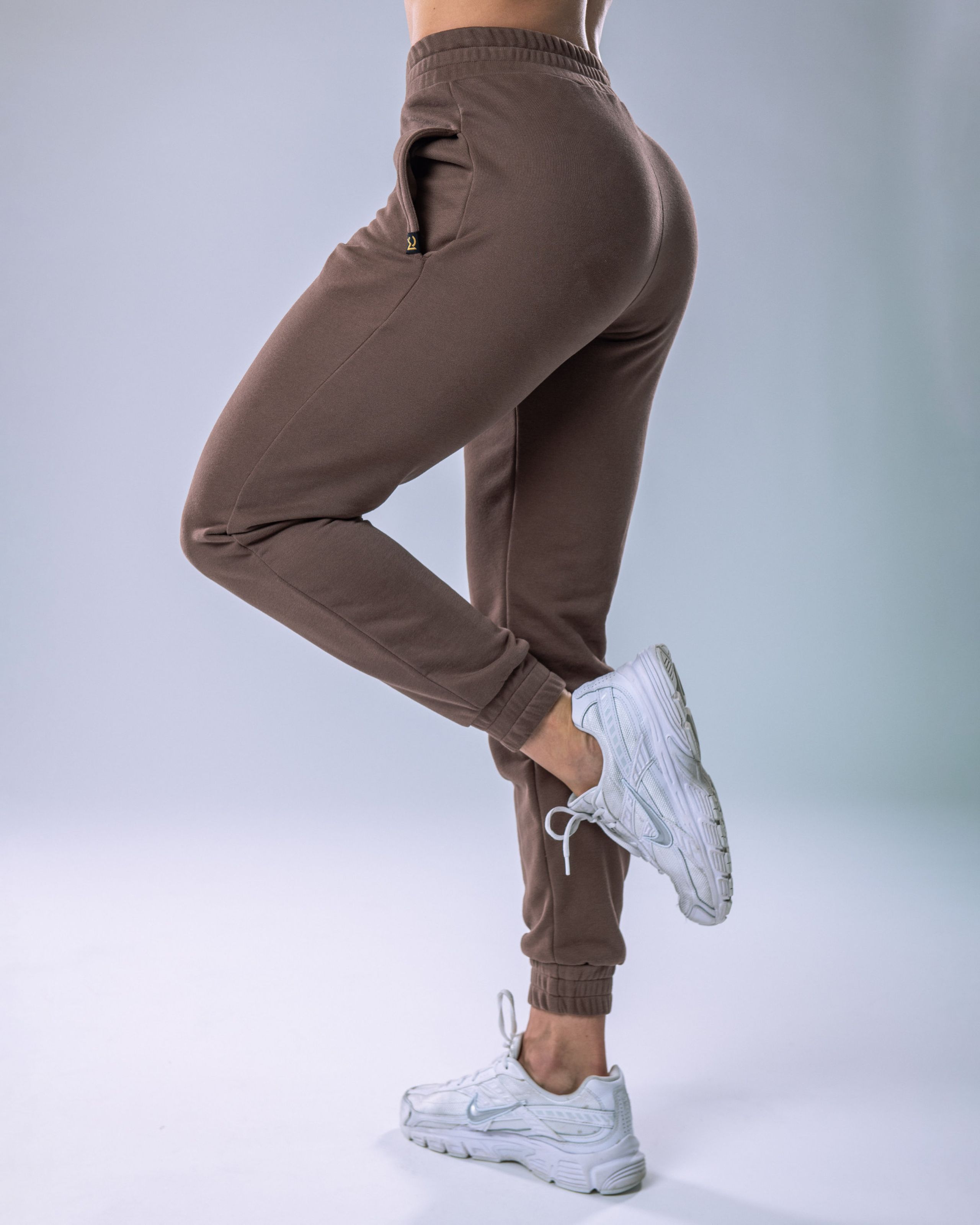 Women’s Joggers SLIM Brown M-2