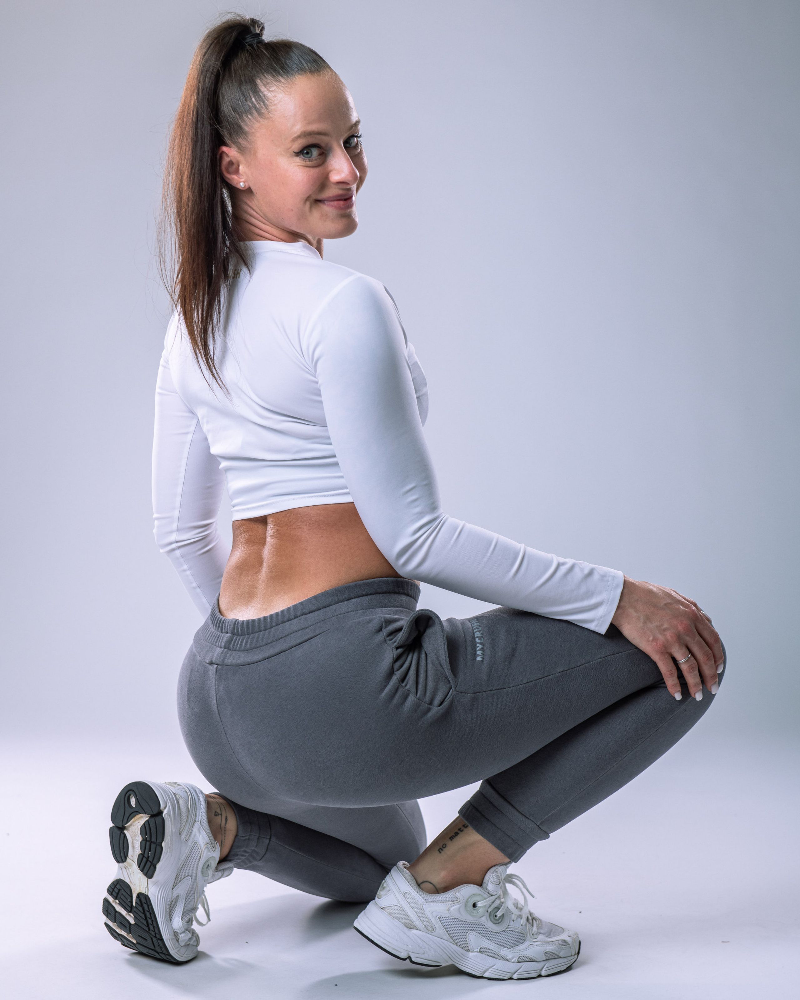 Women’s Joggers SLIM Grey L-7