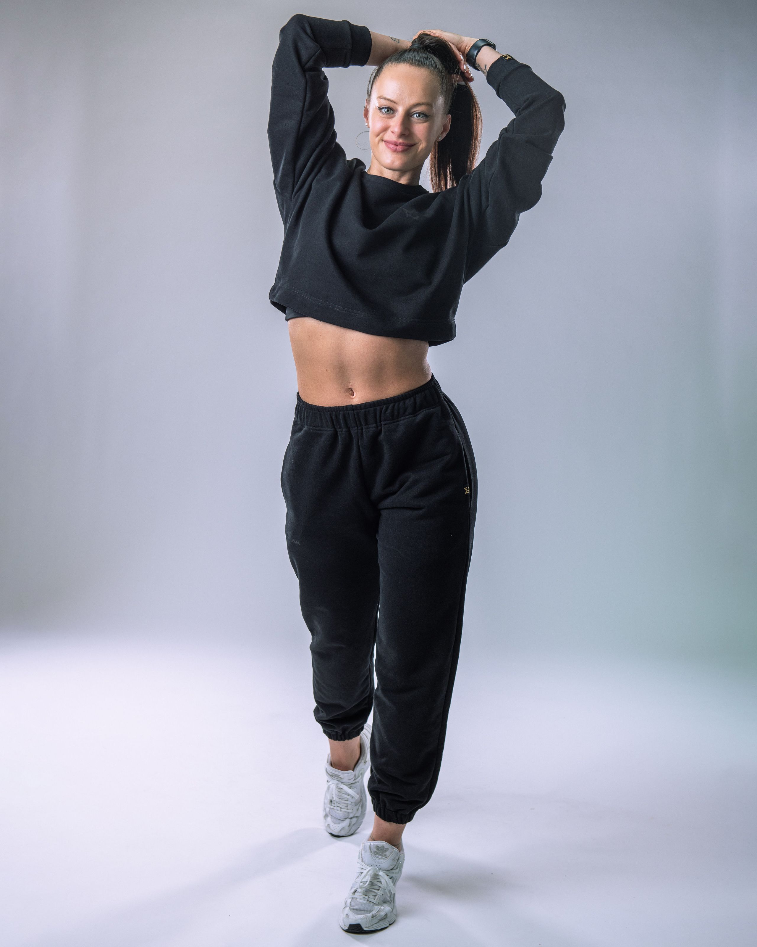 Women’s Sweatshirt Black L-3