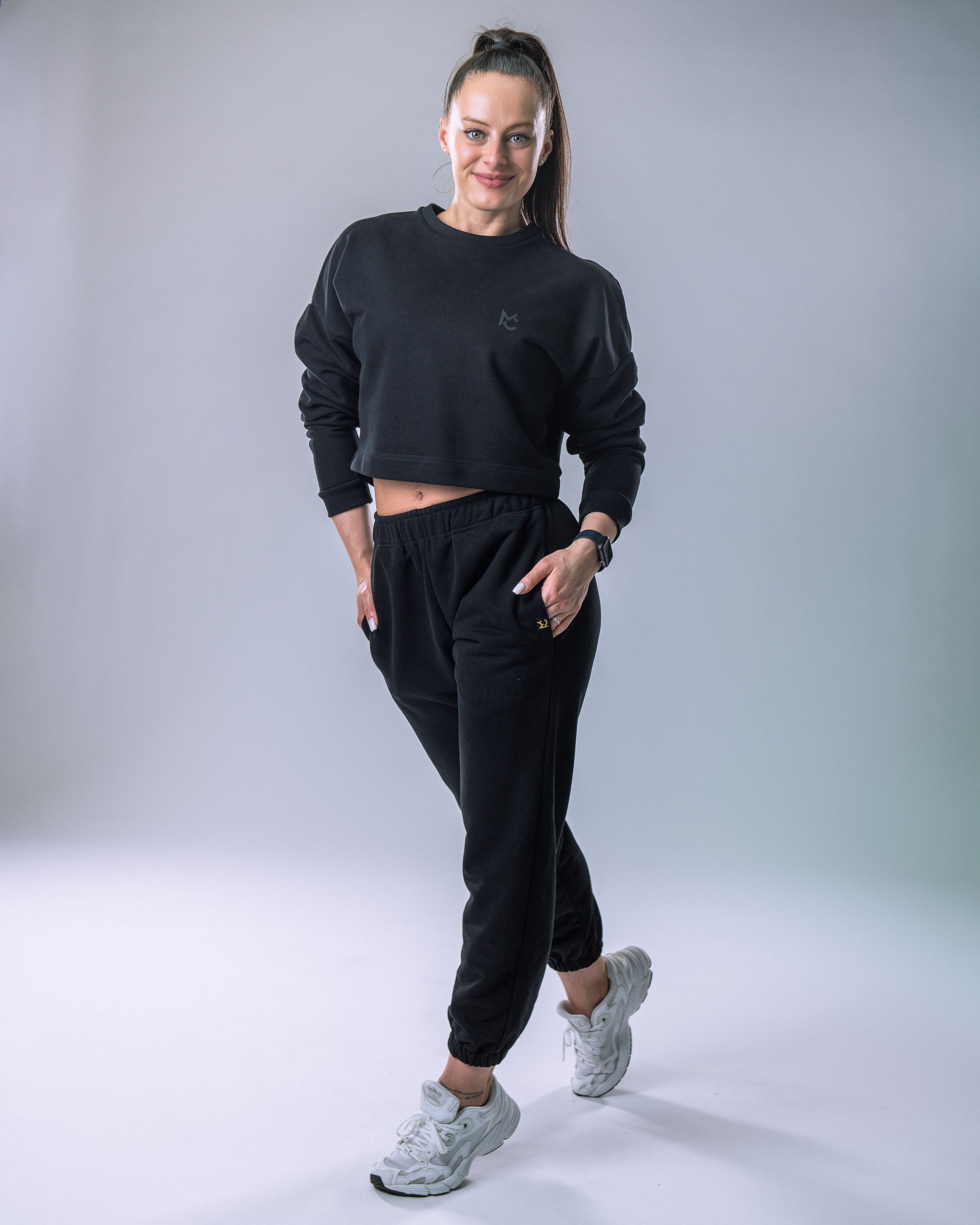 Women’s Sweatshirt Black S-0